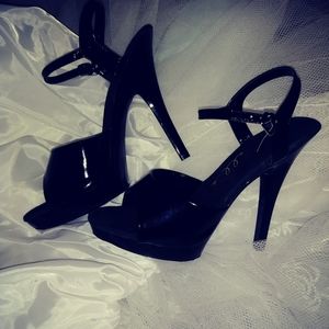 Ellie black high heels